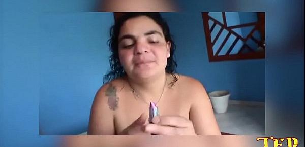  A peluda adora fazer anal - Claudinha Tatuada - Binho Ted